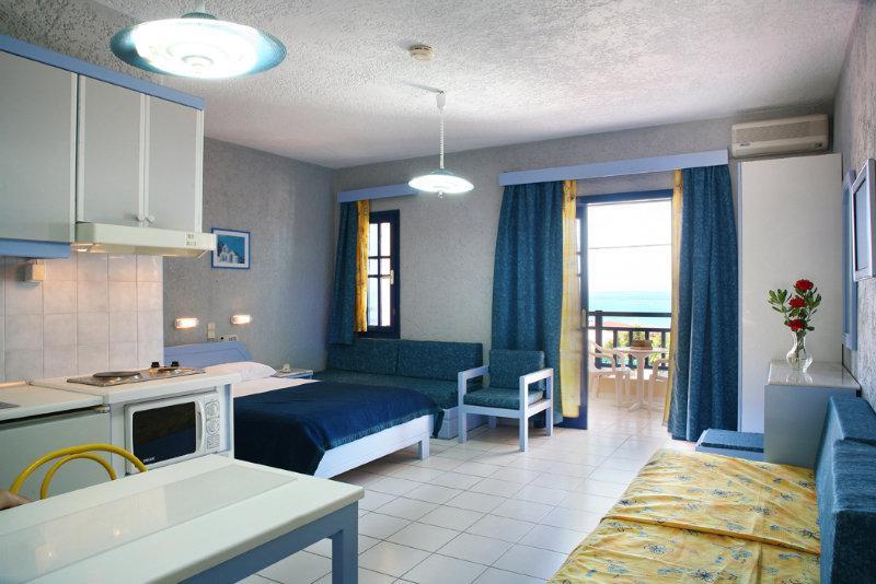 Latania Apartments Hersónissos Extérieur photo