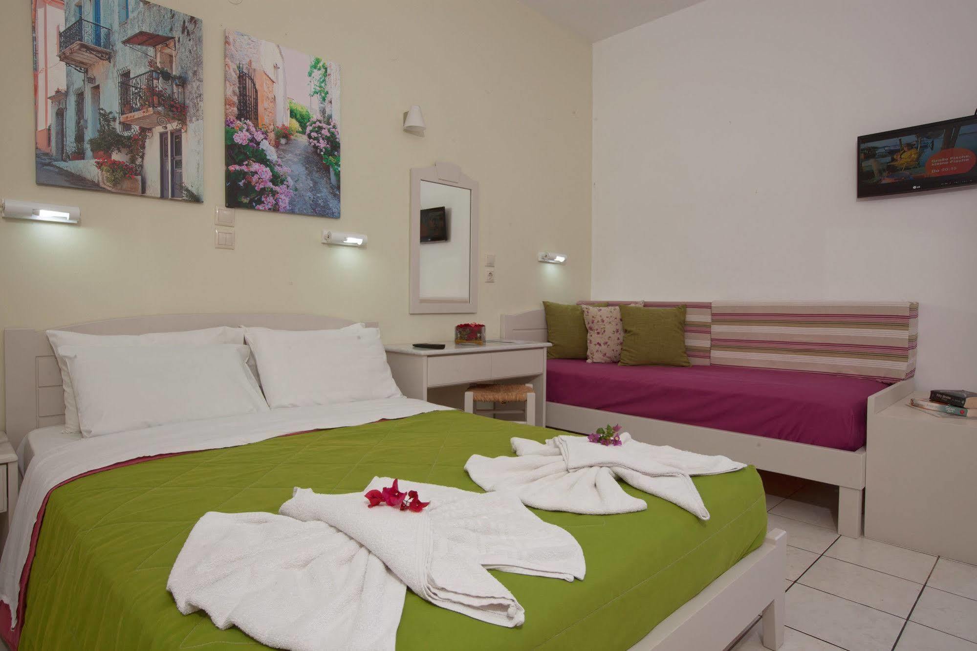 Latania Apartments Hersónissos Extérieur photo